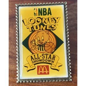 McDonald's NBA All‎ Star Showdown Porky Pig Lapel Pin Wincraft Inc USA Made